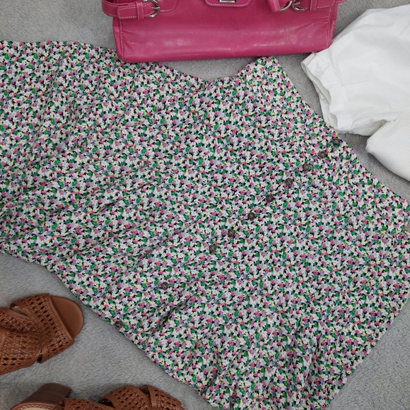 H&M High Waisted Floral Faux Button Down Pleated Maxi Skirt Size 6 - Picture 1 of 12